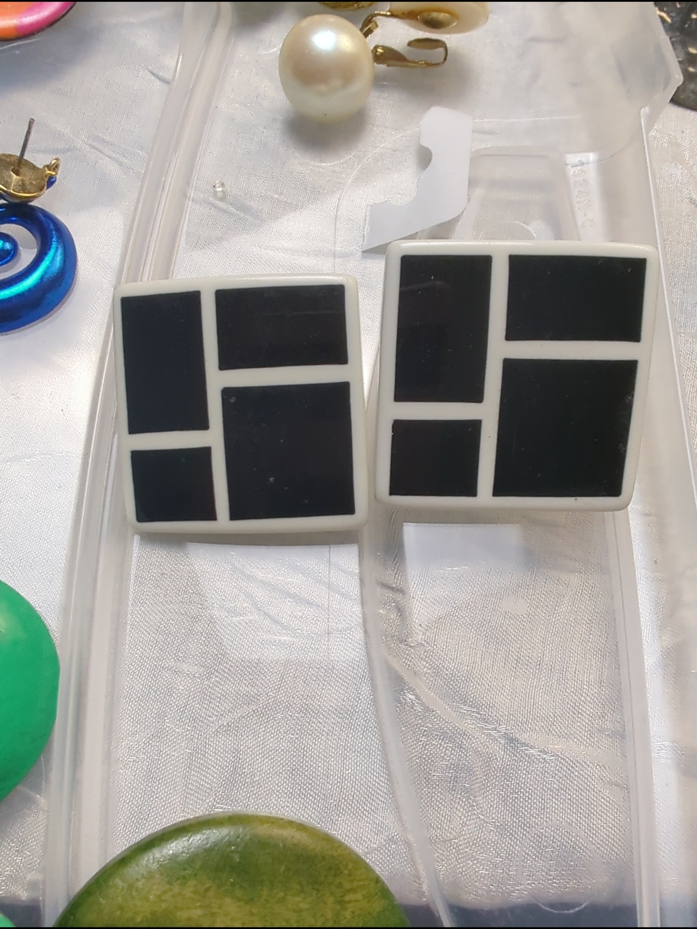 Black and White Geometric Earrings - Unbranded